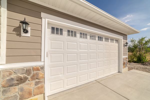 Cost of Garage Siding Repair in Madison